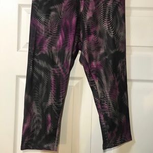 Marika Tek 3/4-Length Athletic Leggings